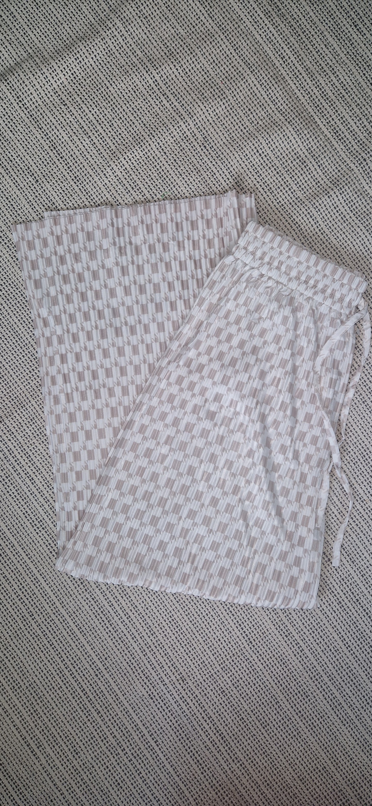 TARA - Patterned Wide Leg Trousers Beige