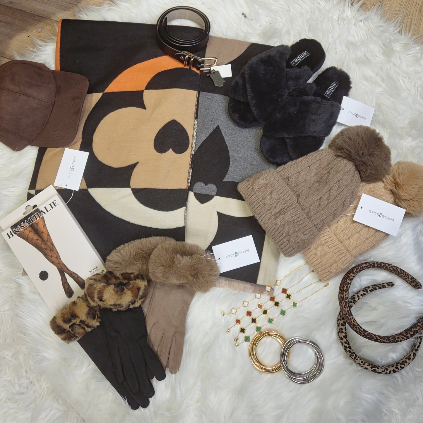 Stop & Stare Ladies Accessories - Bronze