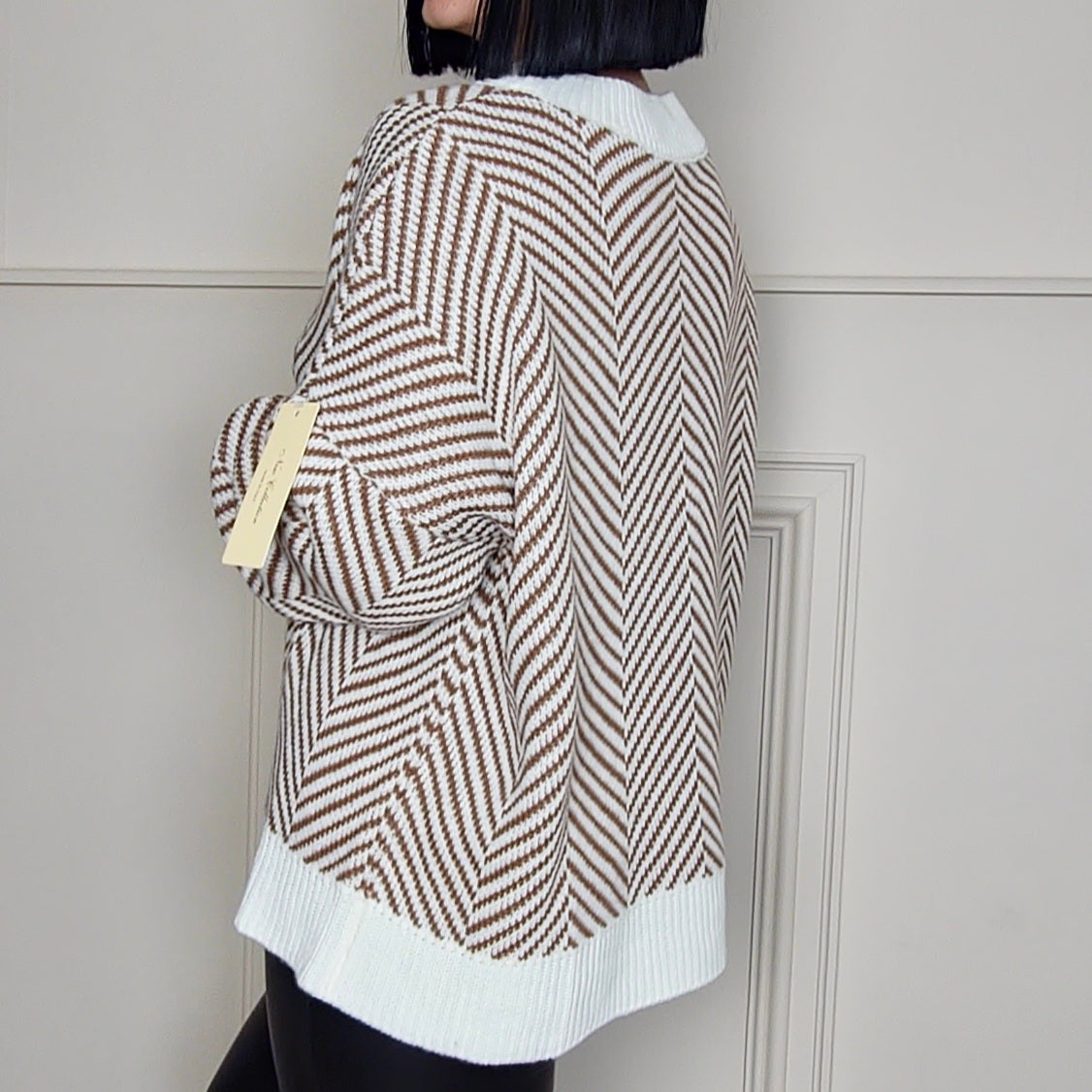 PENELOPE - Contrast Striped Brown Cardigan