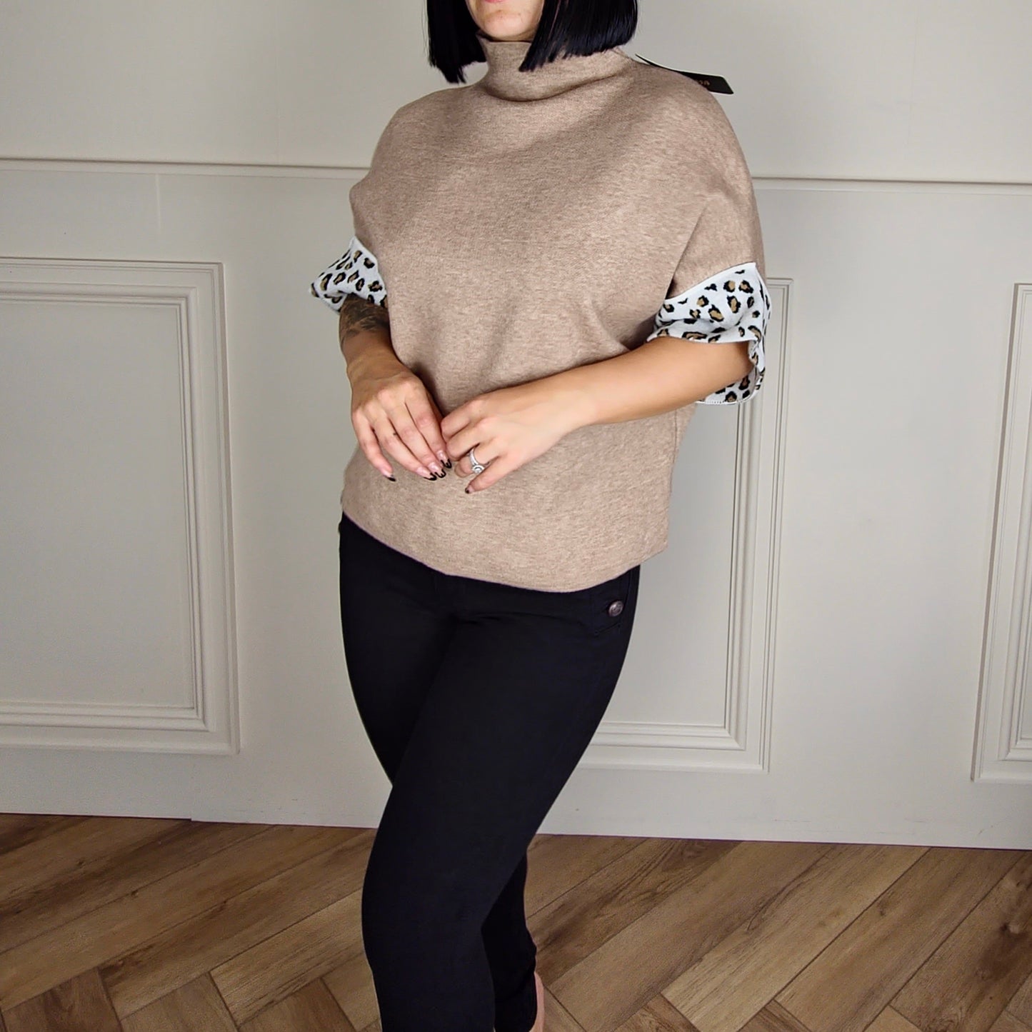 CASSANDRA - Super Soft Leopard Light Knitted Jumper