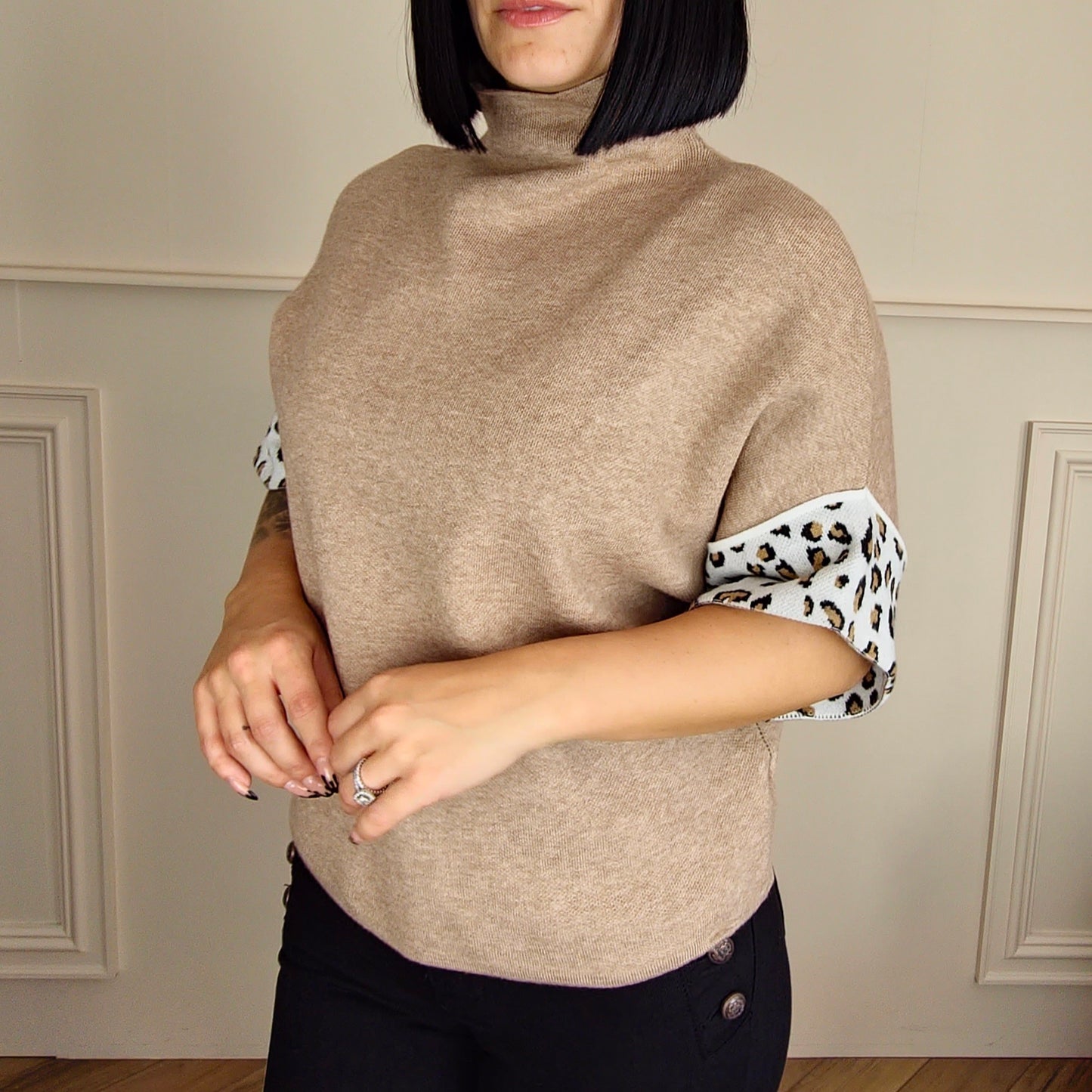 CASSANDRA - Super Soft Leopard Light Knitted Jumper