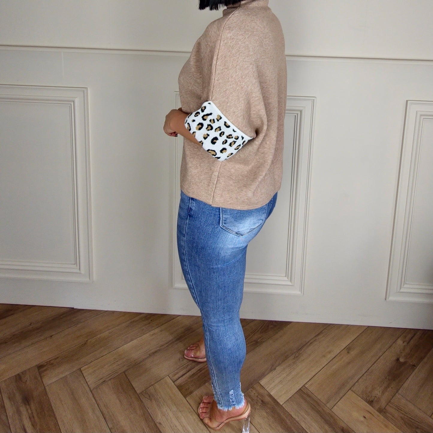 CASSANDRA - Super Soft Leopard Light Knitted Jumper