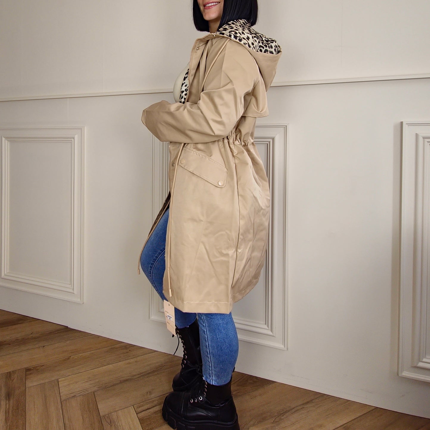 HOLLIE - Reversible Beige Windbreaker Jacket