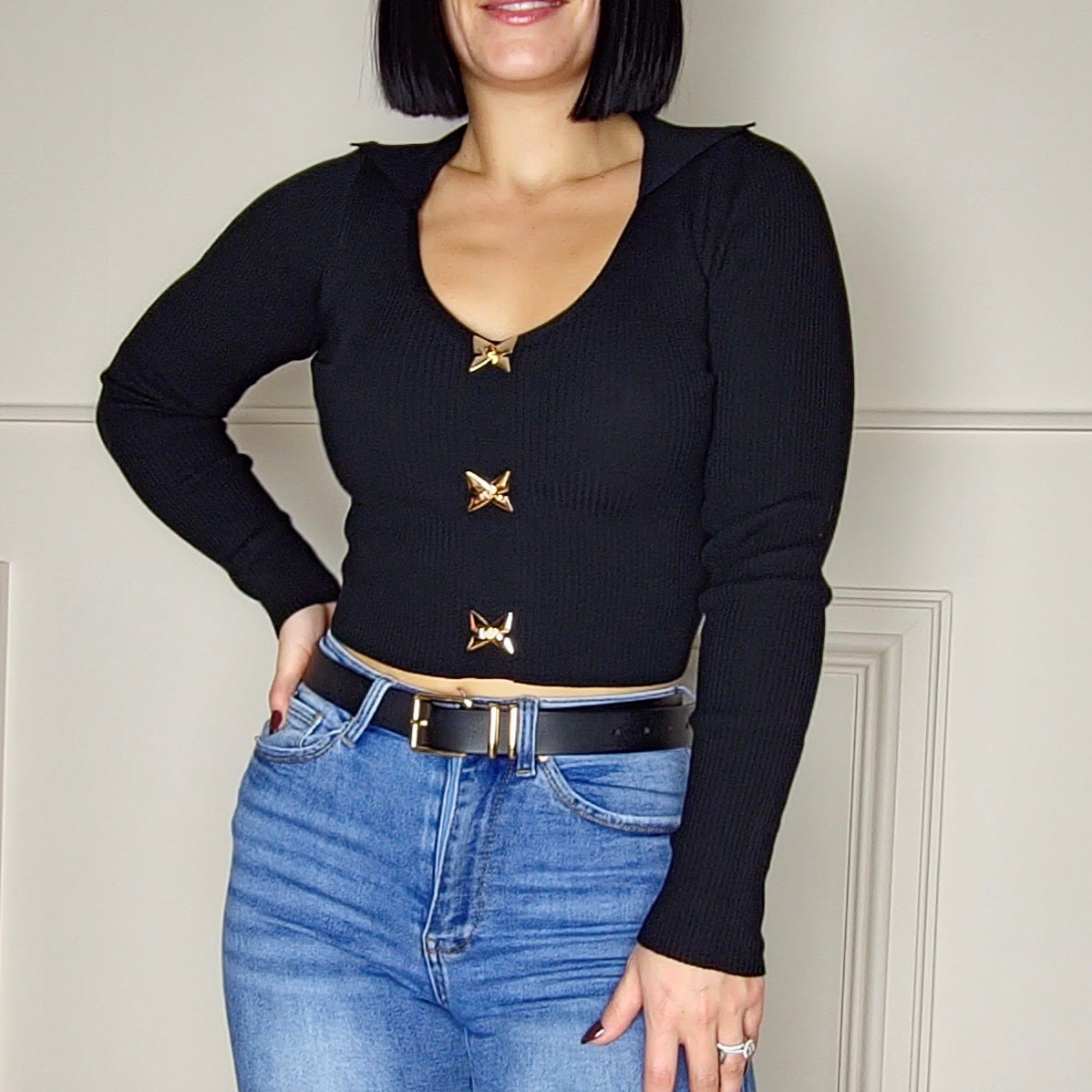 KAYDIS - Gold Clasp Detail Collared Ribbed Top