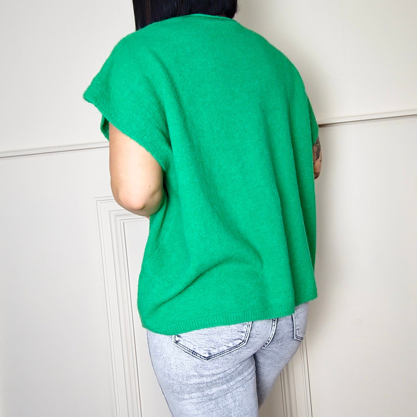 MARIE - Sleeveless Oversized Knitted Cardigan