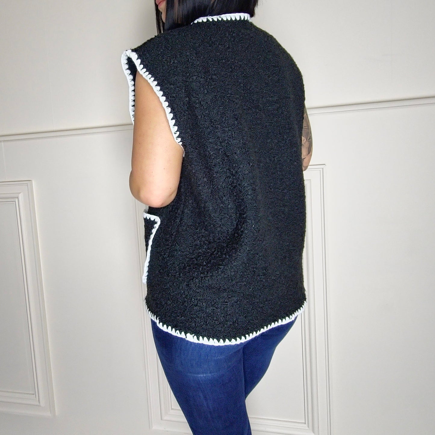 DOTTIE - Boucle Style Sleeveless Button Up Vest
