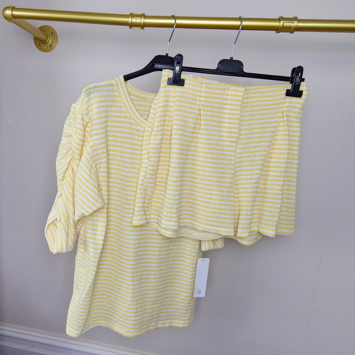EMMI - Ruched Sleeve Top With Matching Shorts Yellow