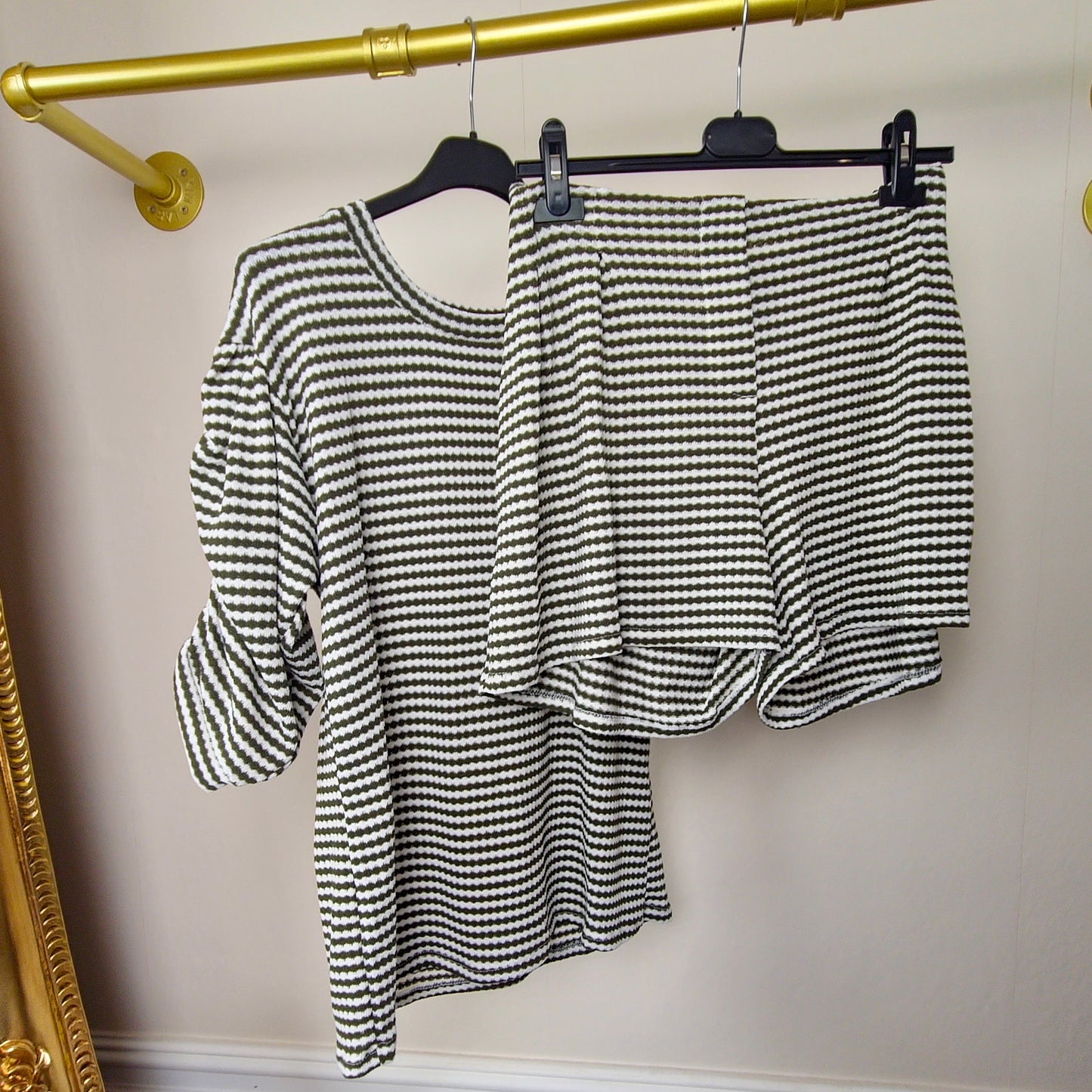 EMMI - Ruched Sleeve Top With Matching Shorts Khaki