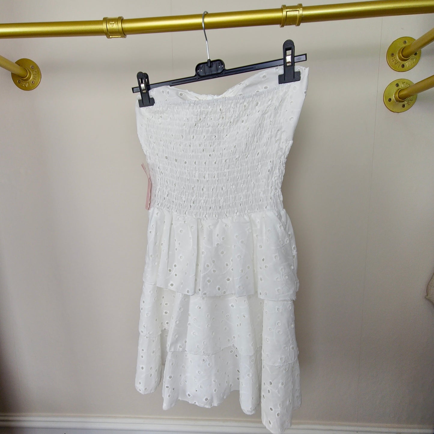 HATTIE - White Strapless Tiered Cotton Mini Dress