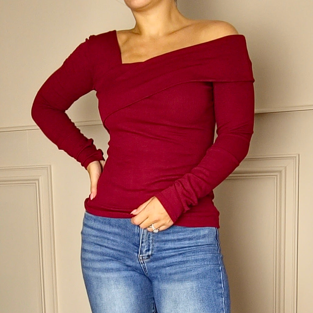 TONI - Ribbed Bodycon Off Shoulder Top Wine