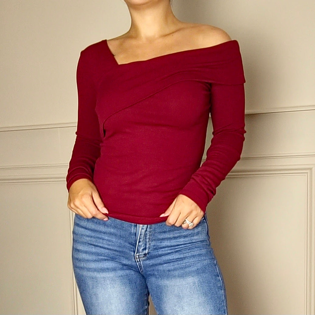 TONI - Ribbed Bodycon Off Shoulder Top Wine