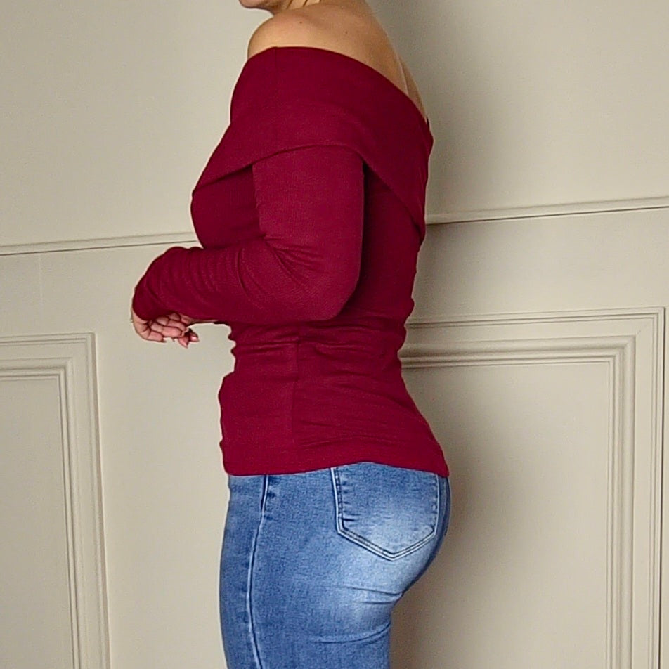 TONI - Ribbed Bodycon Off Shoulder Top Wine