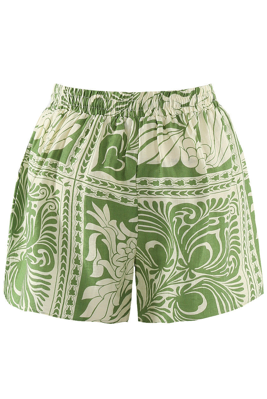 KEELEY - Leaf Print Elasticated Waist Shorts