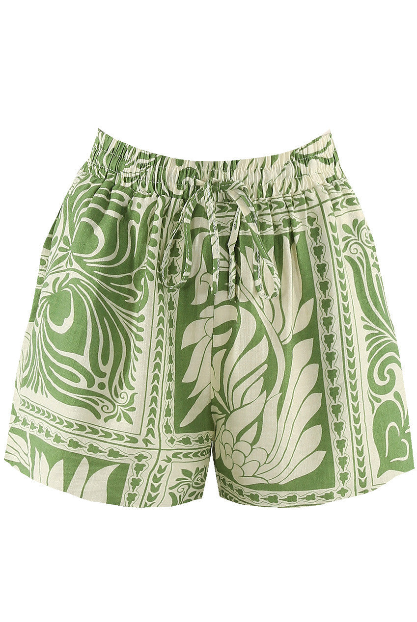KEELEY - Leaf Print Elasticated Waist Shorts
