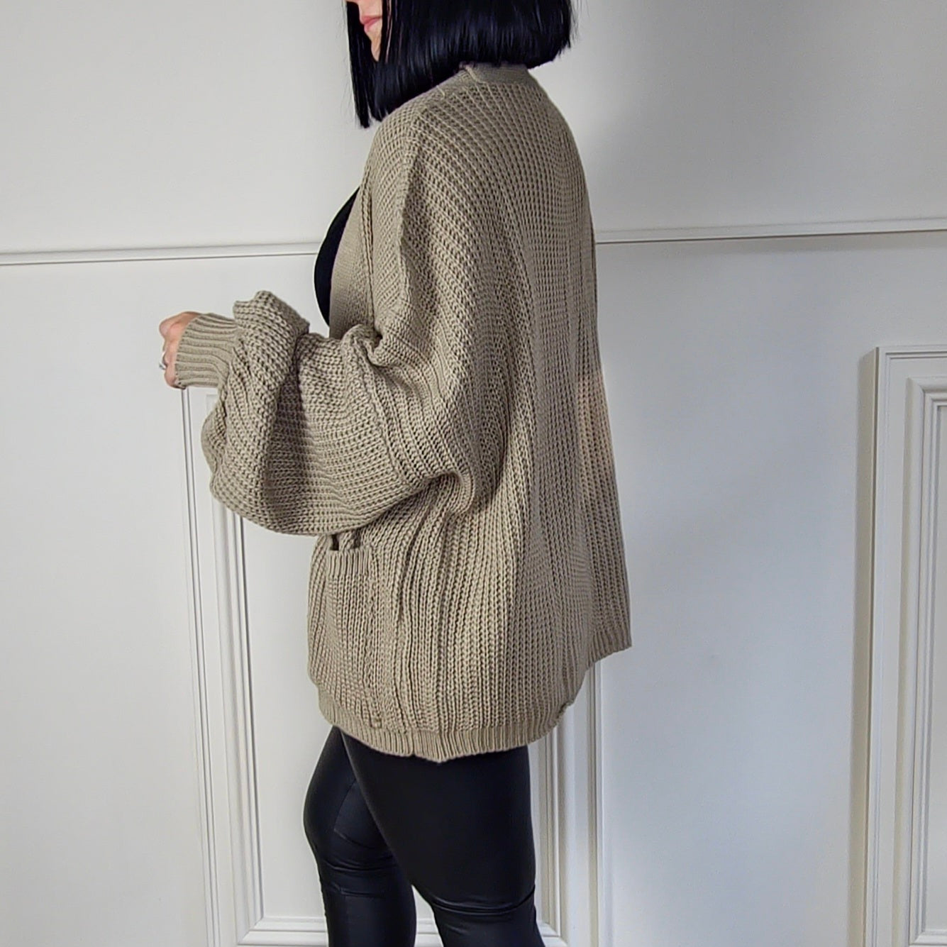 BELLA - Pocket Detail Knitted Cardigan