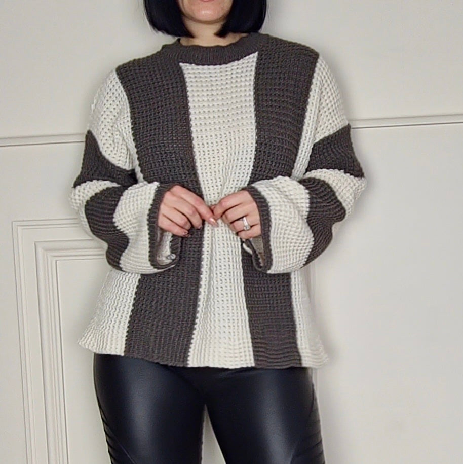 REYANA - Striped Wide Sleeve Jumper