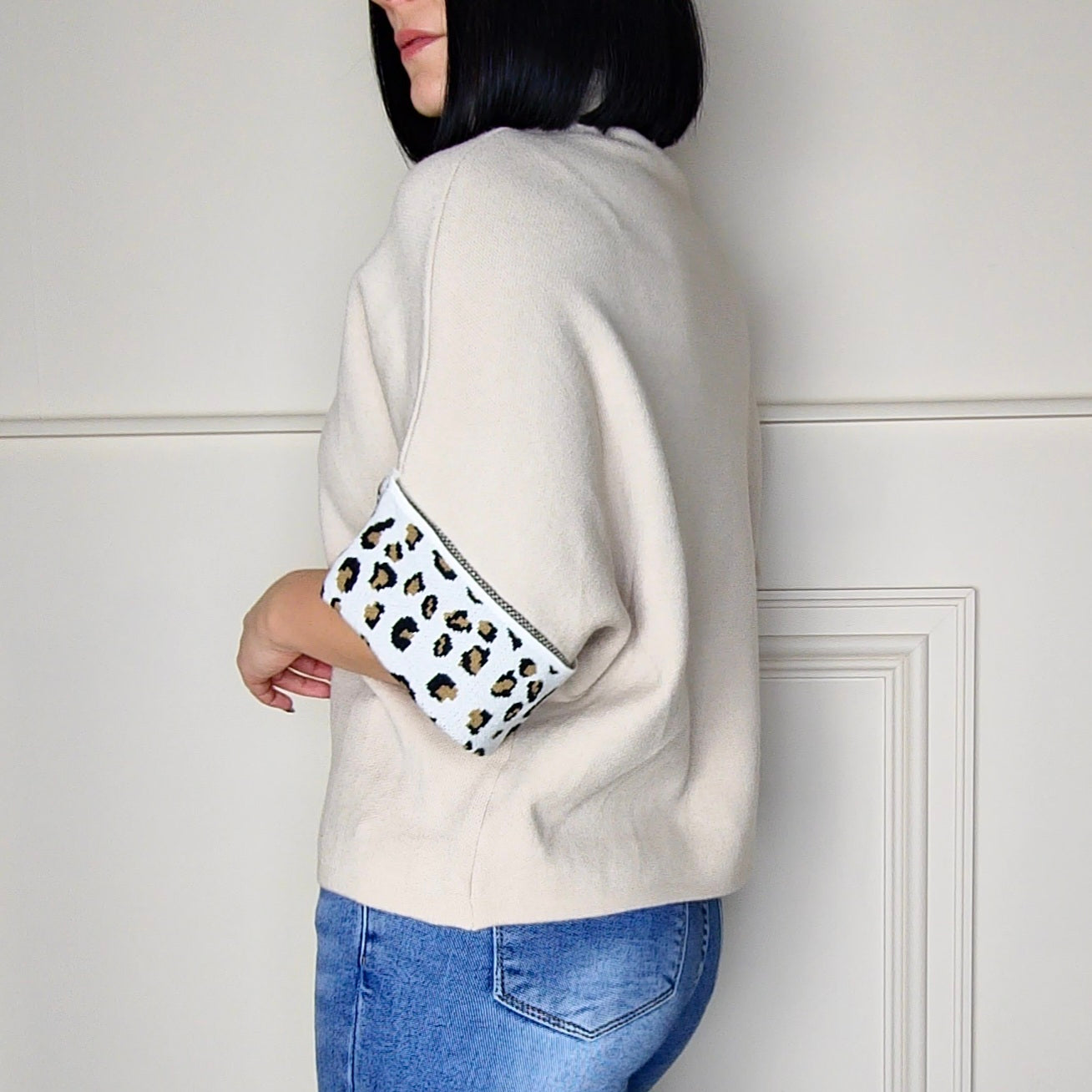 CASSANDRA - Super Soft Leopard Light Knitted Jumper