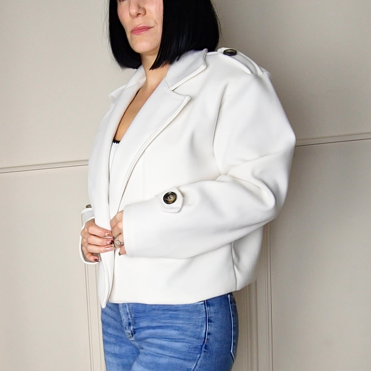 NIVA - Cropped Double Breasted Jacket