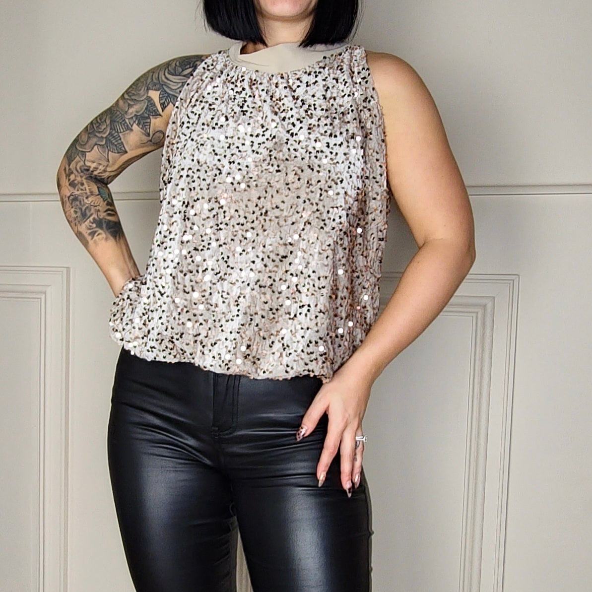 SAPHIRA - Tie Back Halterneck