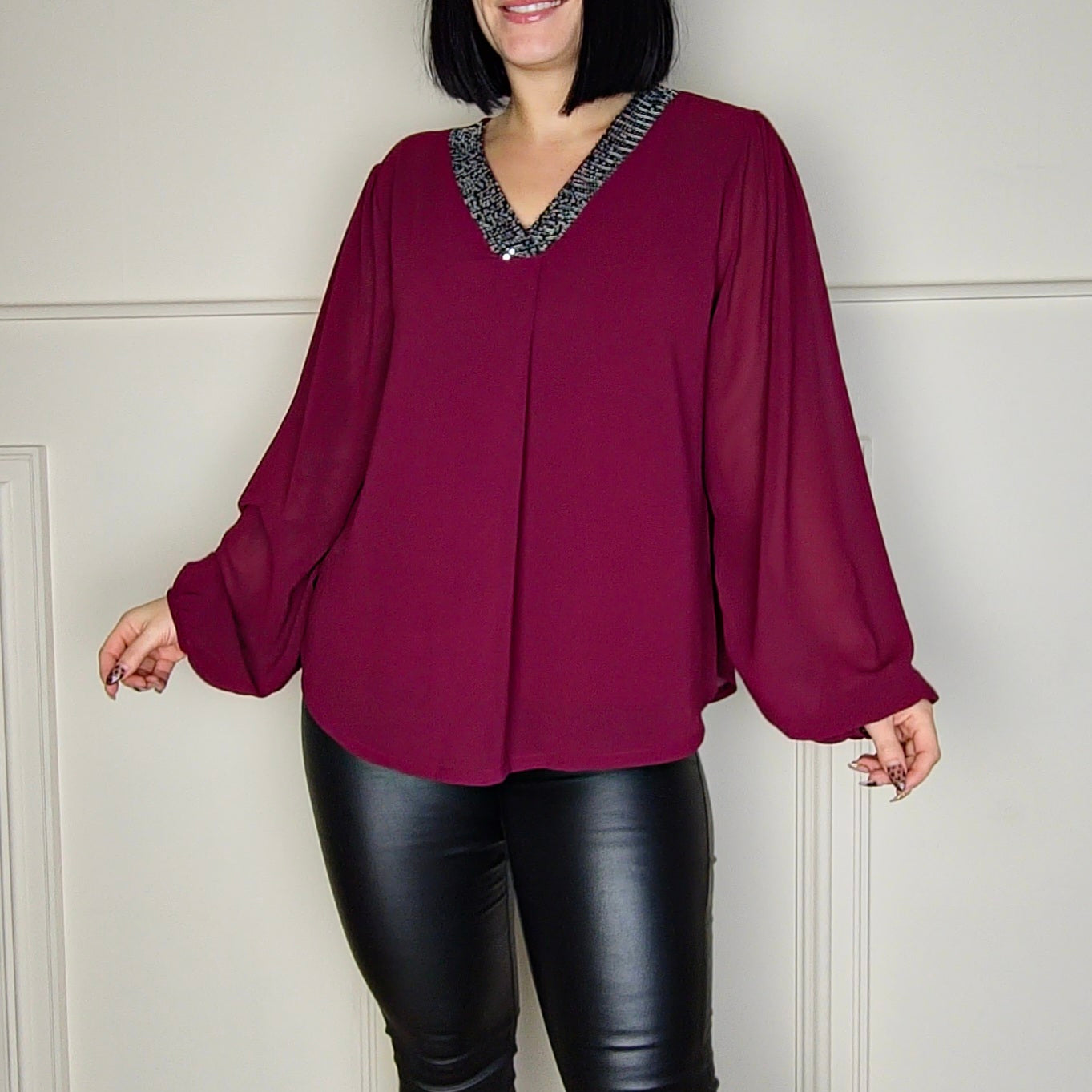 SURI - Sequin V Neck Blouse Wine