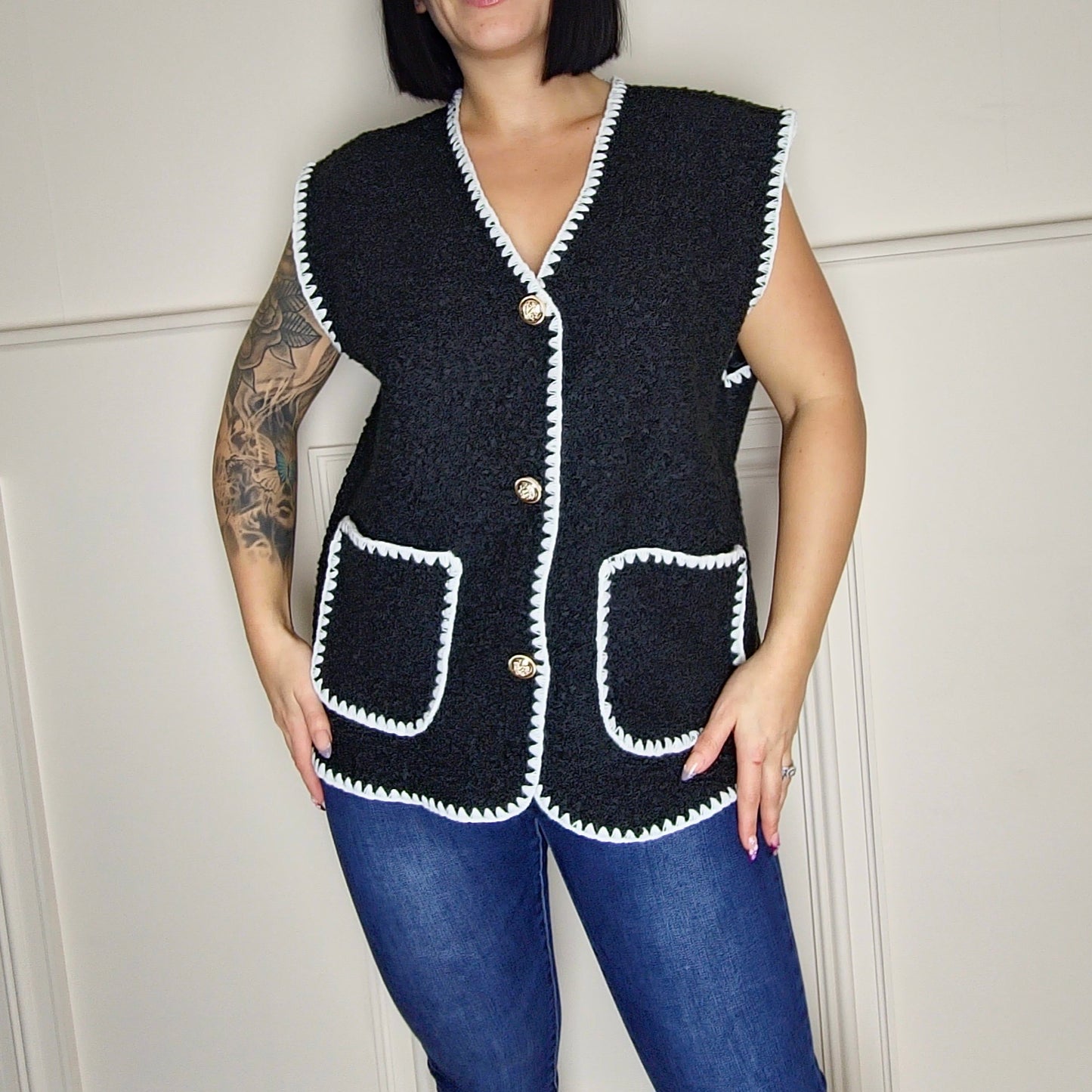 DOTTIE - Boucle Style Sleeveless Button Up Vest