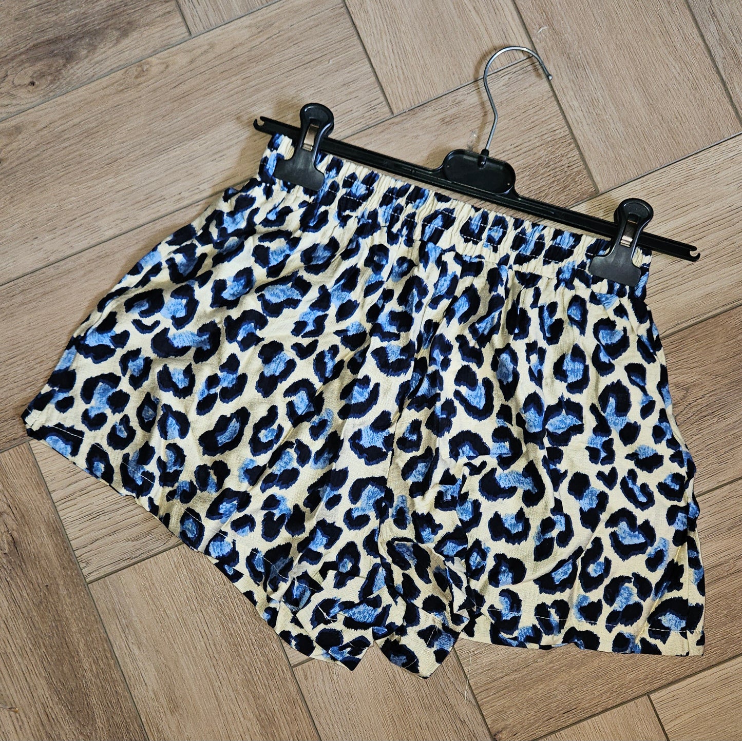 TEELA - Leopard Print Shorts Blue