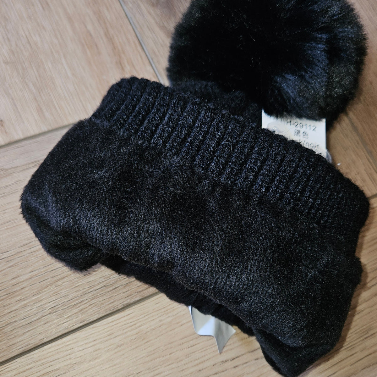 TESS - Cable Knit Fleece Lined Removable Pom Hat