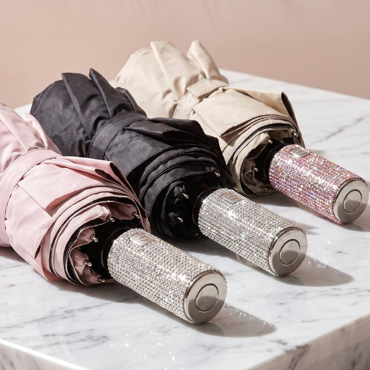 THE GLAMOUR SHADE - Crystal Umbrella Cream