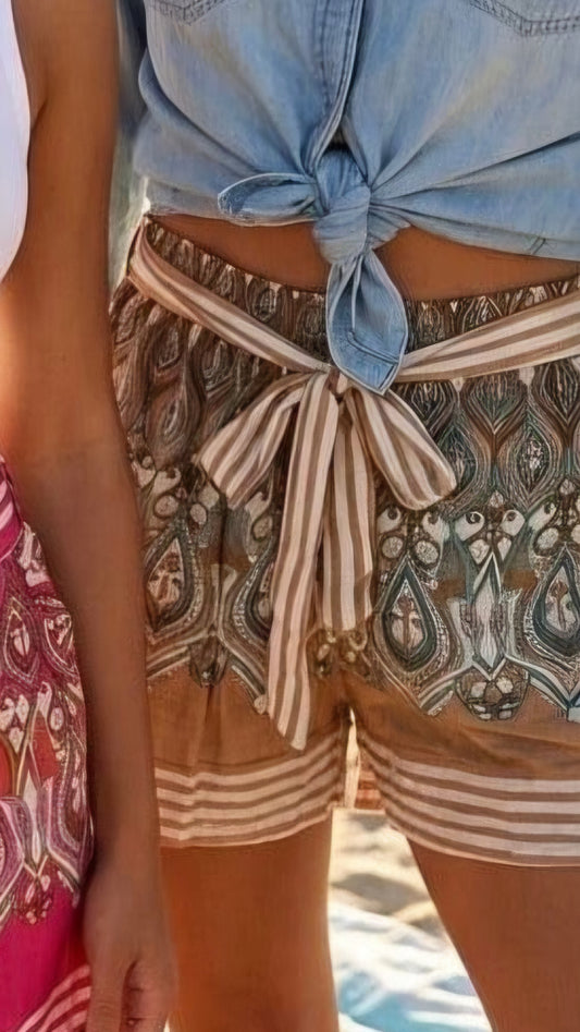 JODIE - Tile Print Belted Shorts Beige