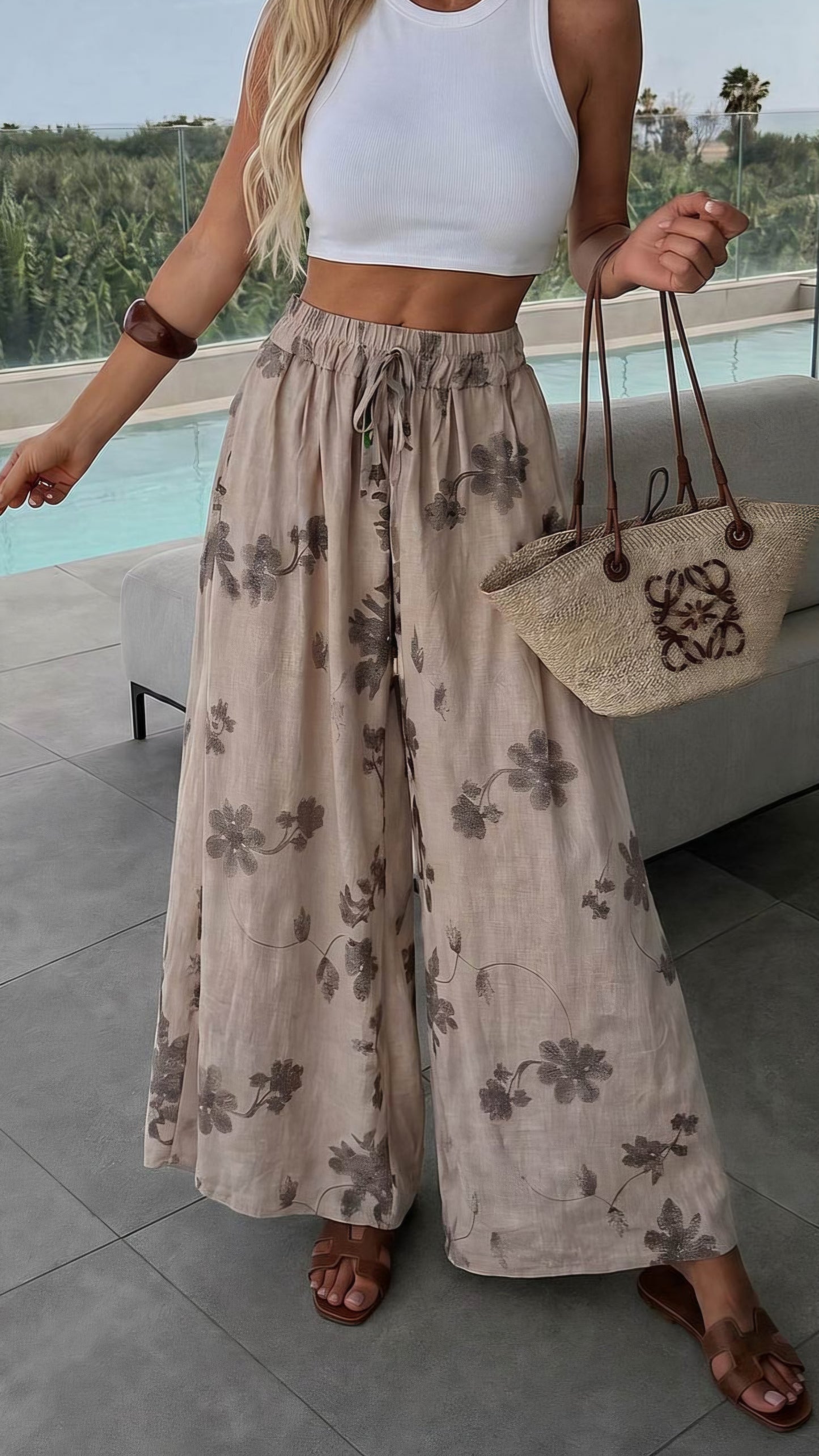 EDIE - PETITE Floral Wide Leg Elasticated Waist Trouser