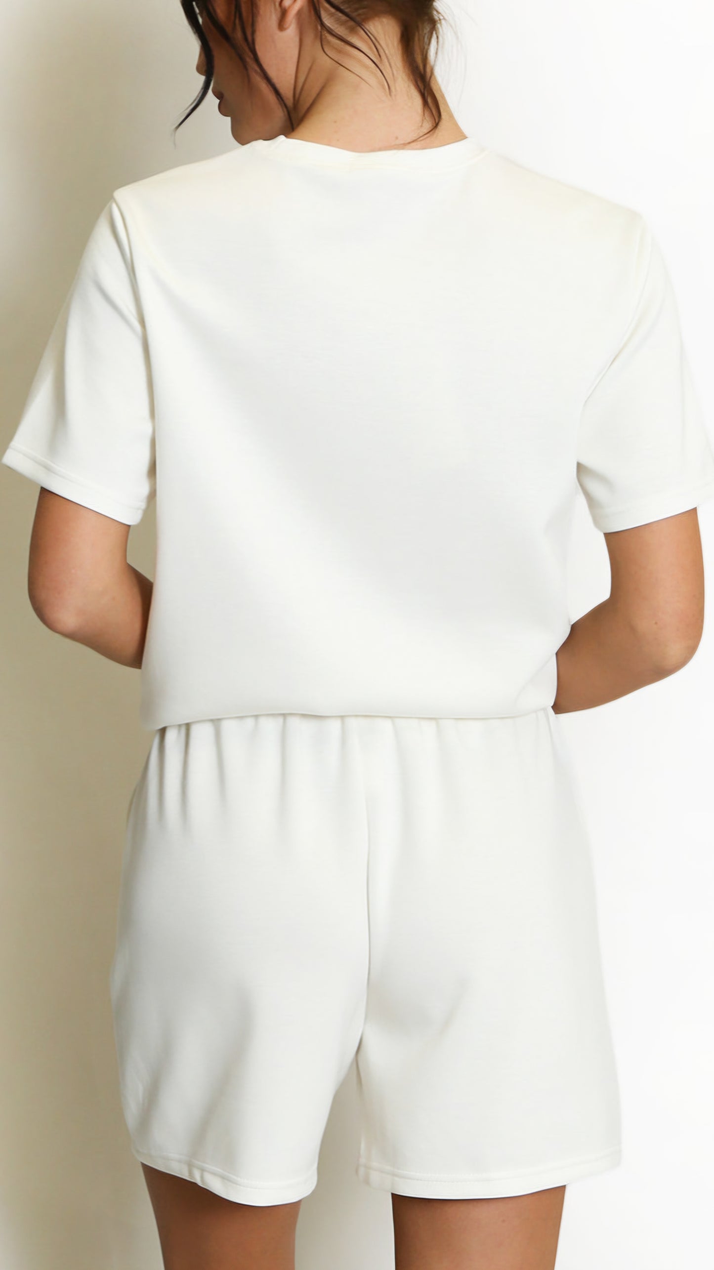 HOLLY - Basic Jersey Tee & Shorts Set Cream