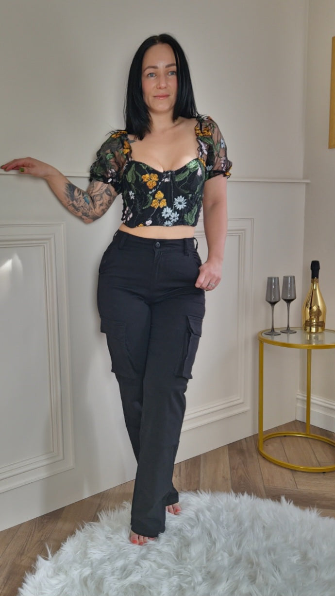 TIA - Embroided Floral Corset Top With Puff Sleeves