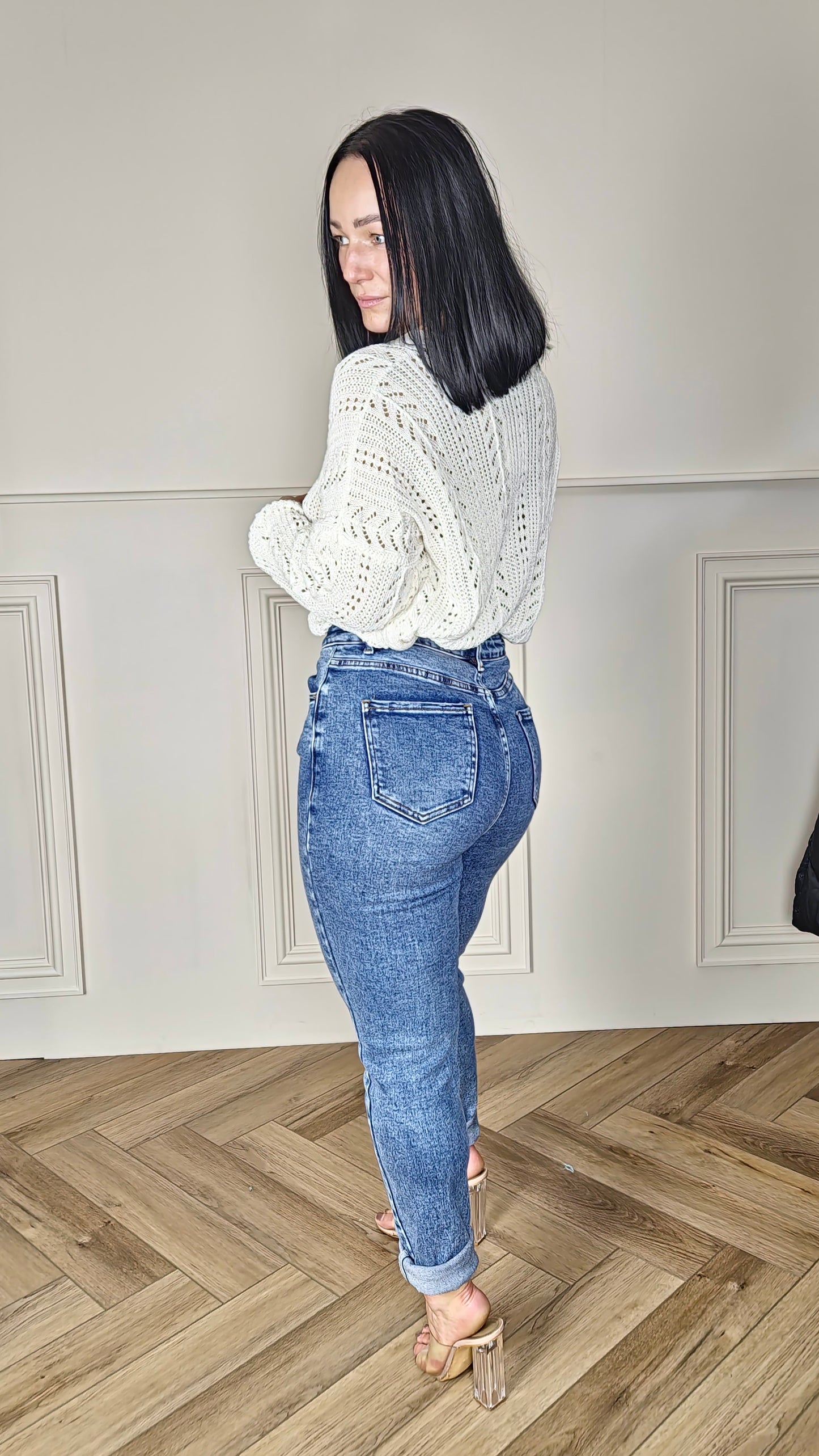 ARLINA - Crochet Knitted Cardigan Ivory