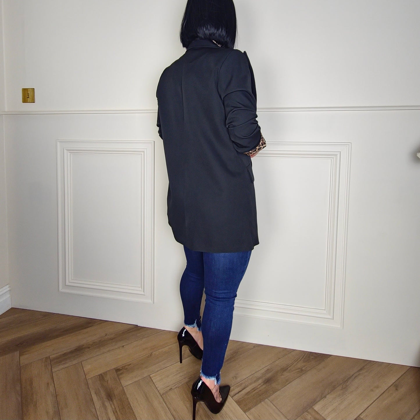 SARA - Premium Black Blazer Leopard Print Cuffs