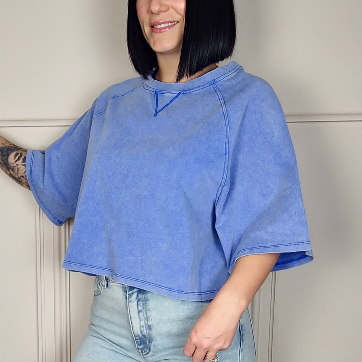 CHARLOTTE - Acid Wash Boxy T-Shirt Blue