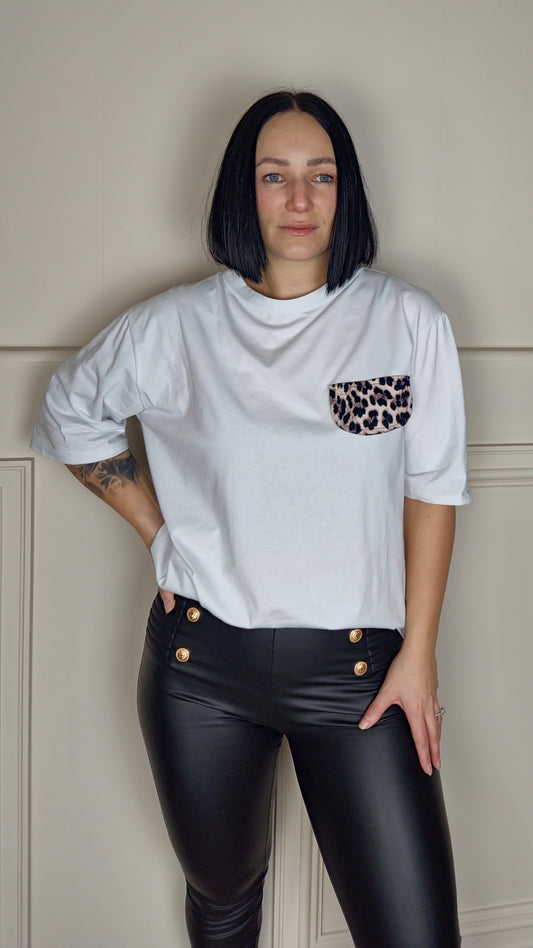 JAYE - White Cotton Leopard Pocket Detail Tee