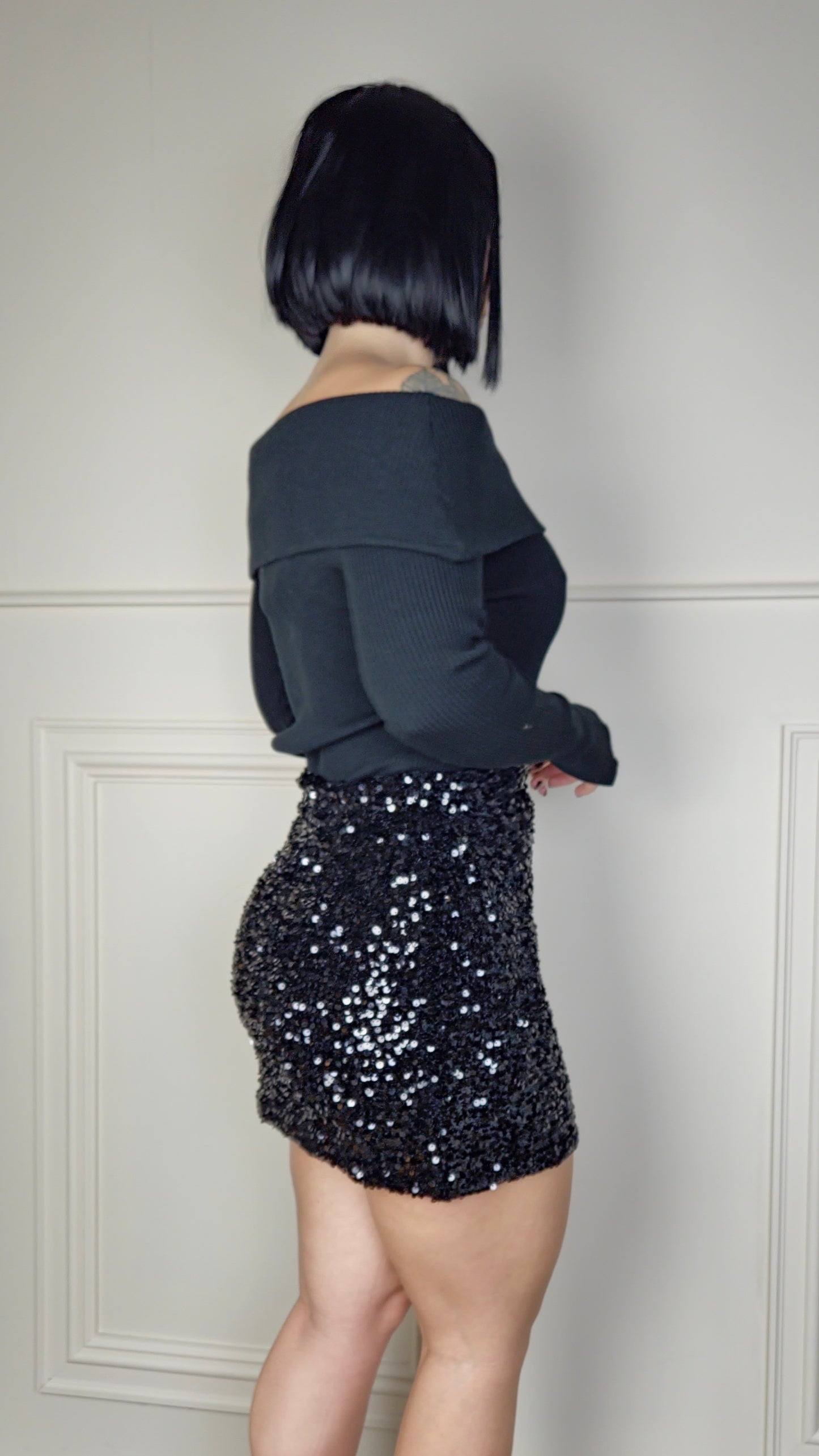 EVA - Sequin Velvet Mini Skirt Black
