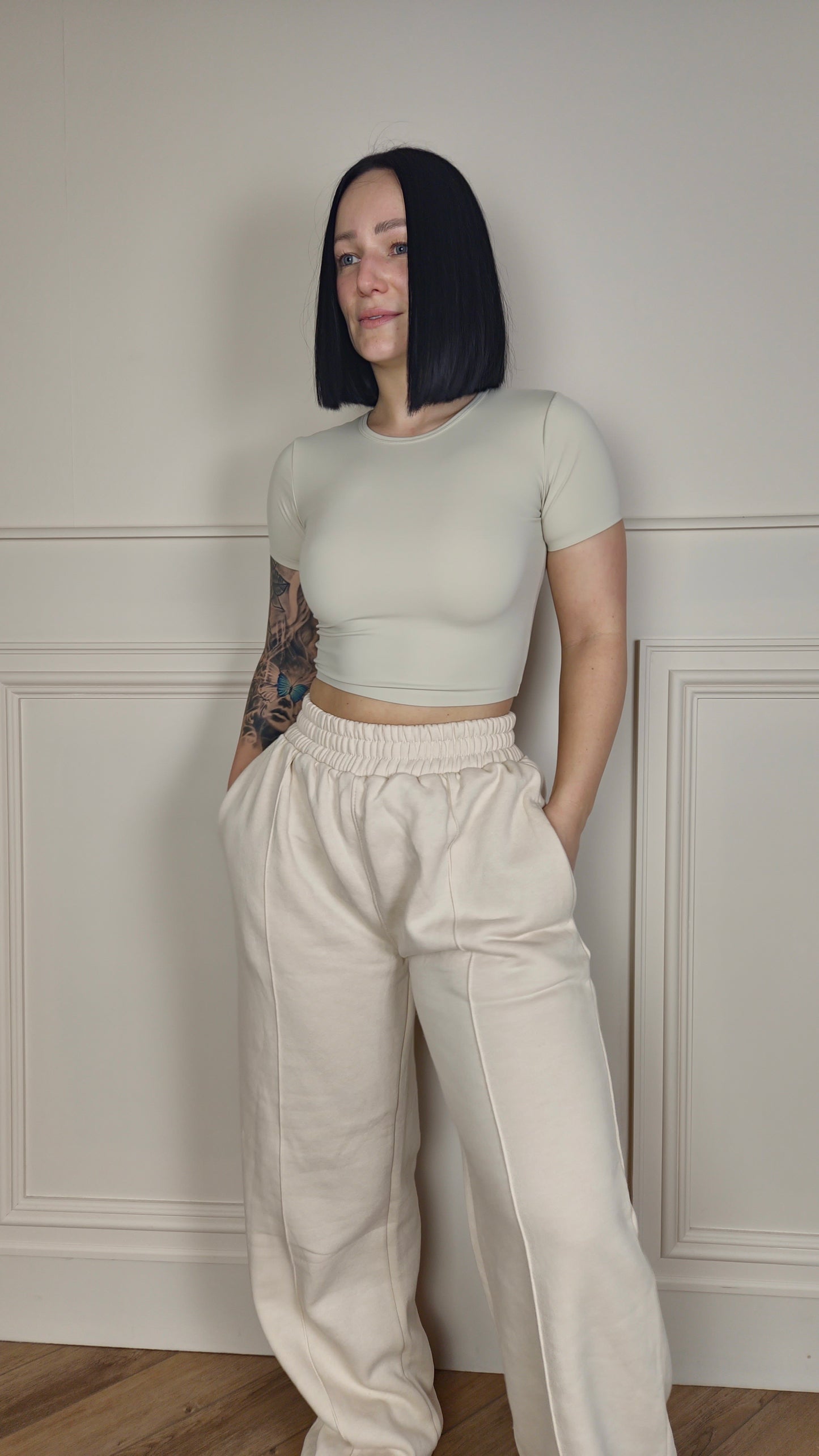 CHARLOTTE - Wide Leg Jogger