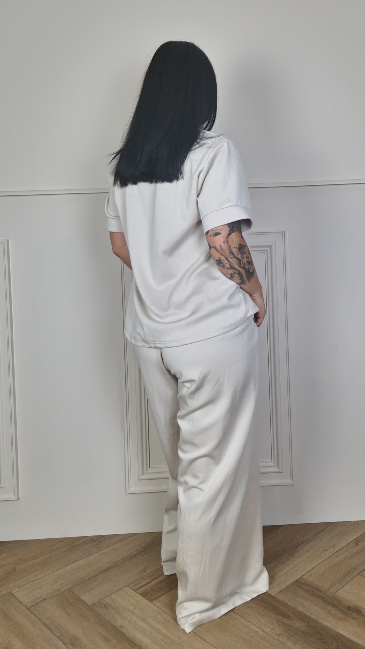 TAYLOR - T-Shirt & Trouser Set