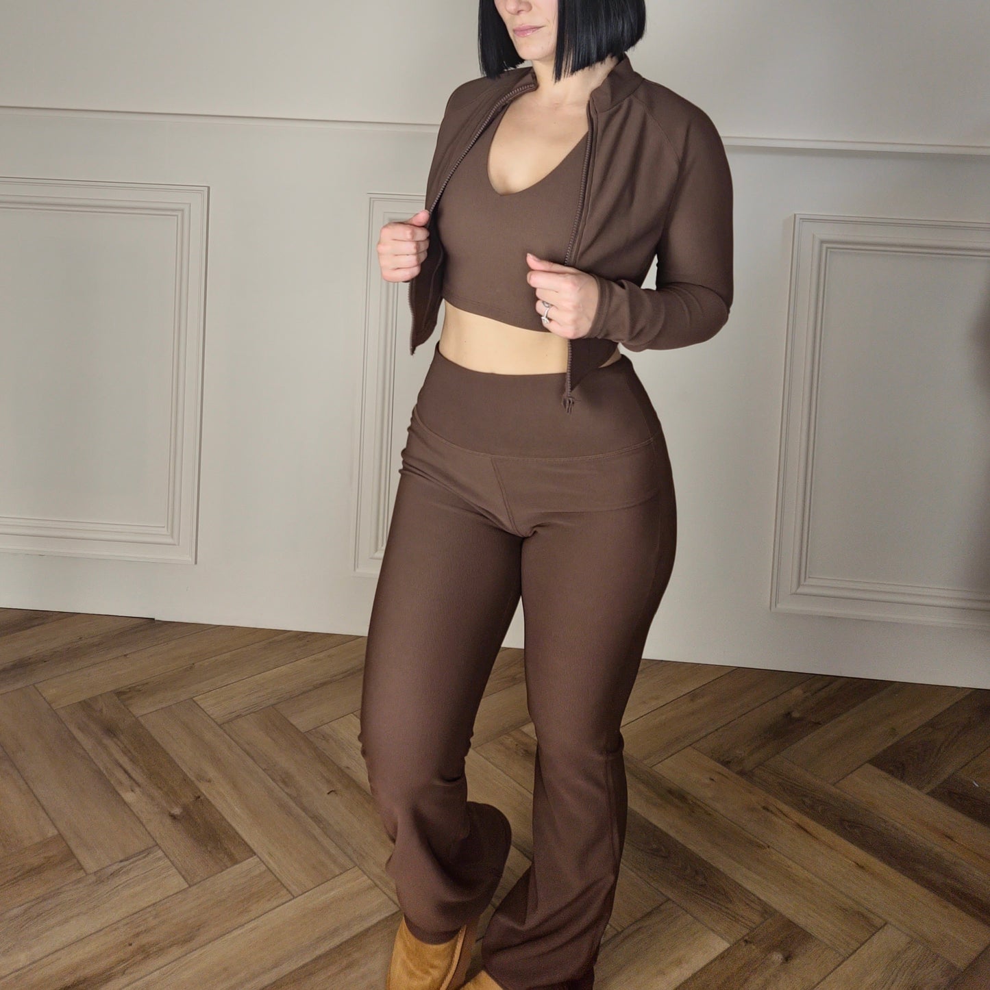LAINEY - Three Piece Contouring Ribbed Set Brown