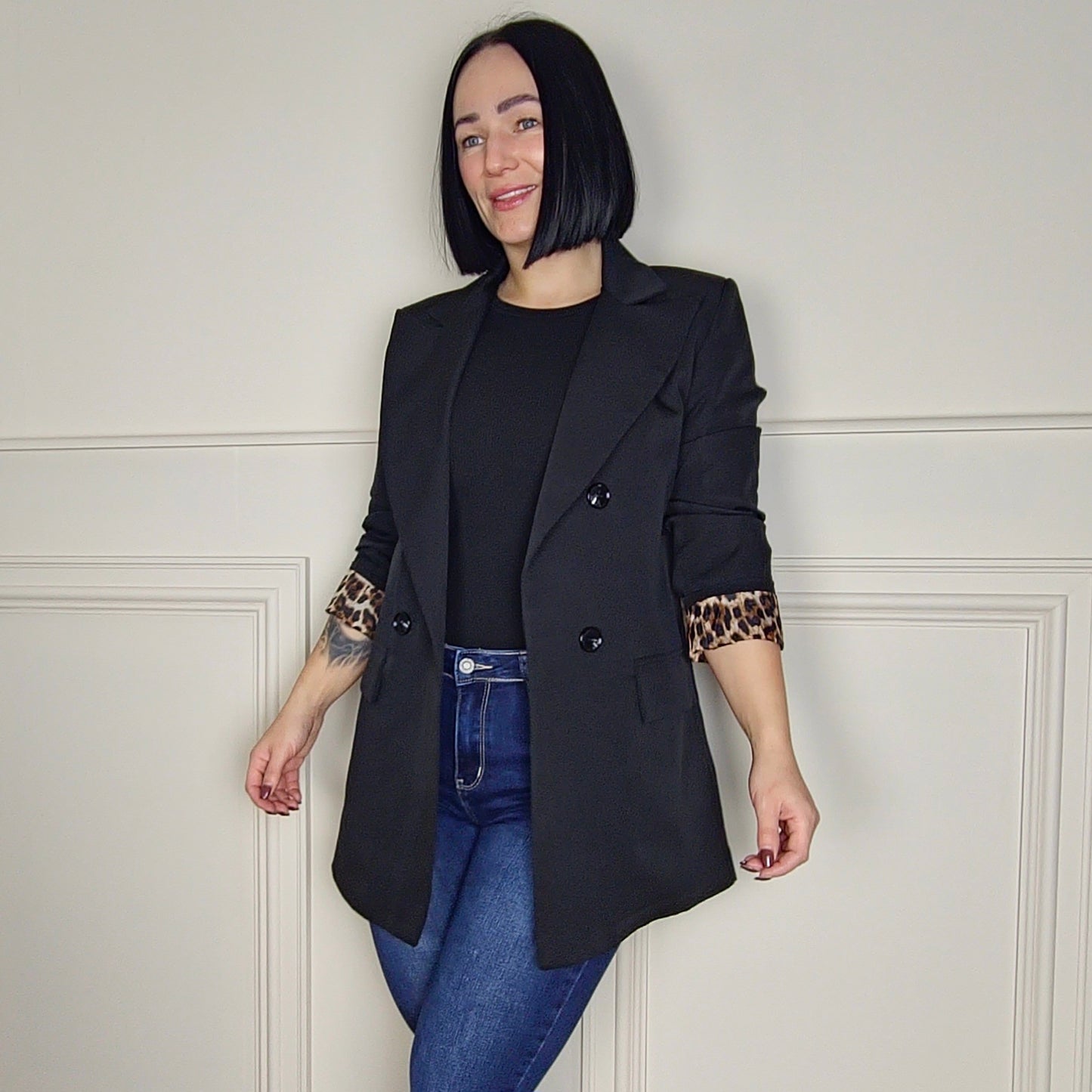 SARA - Premium Black Blazer Leopard Print Cuffs