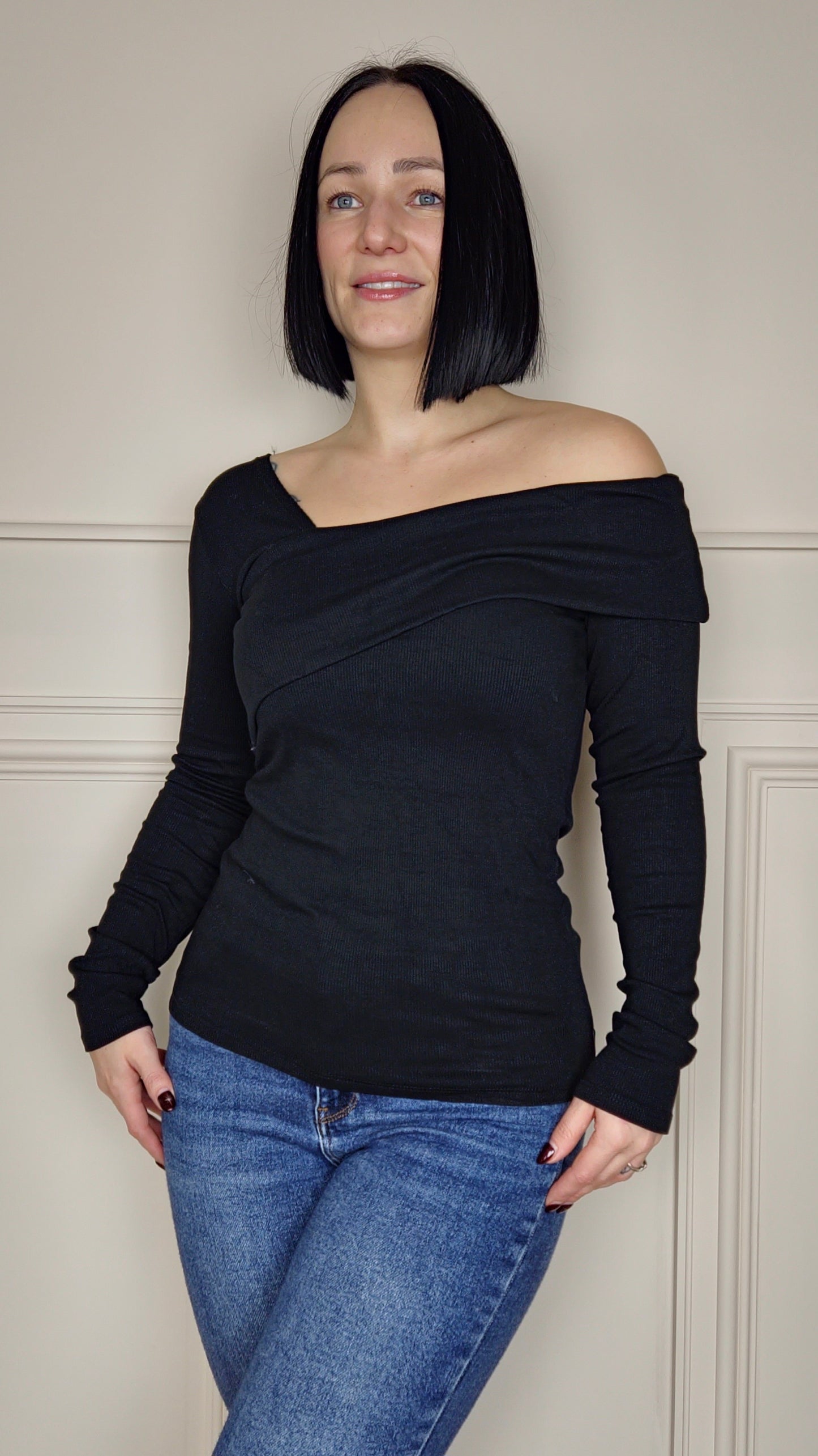 TONI - Ribbed Bodycon Off Shoulder Top