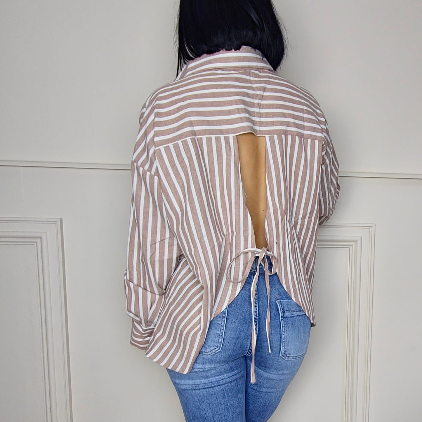 ELISHA - Striped Open Back Shirt Taupe