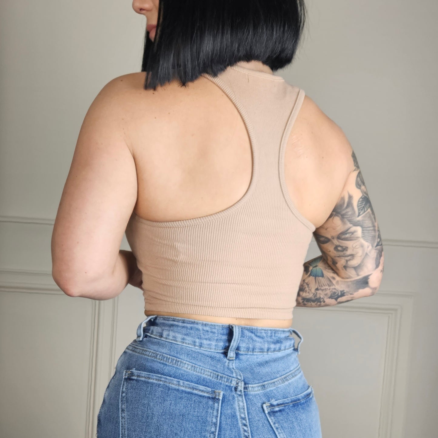 ALICE - Muscle Back Crop Top Nude