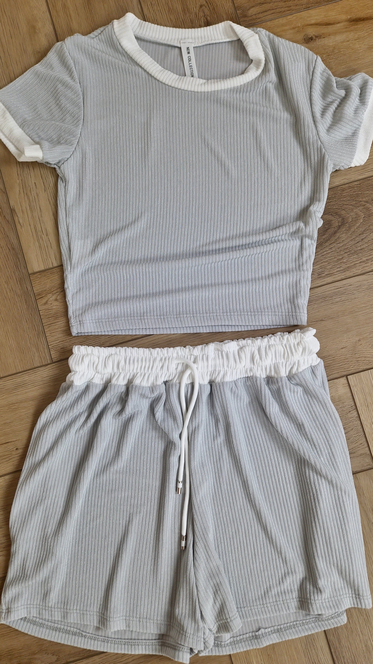 TINA - Contrast Ribbed Top & Short Set With Pockets Grey