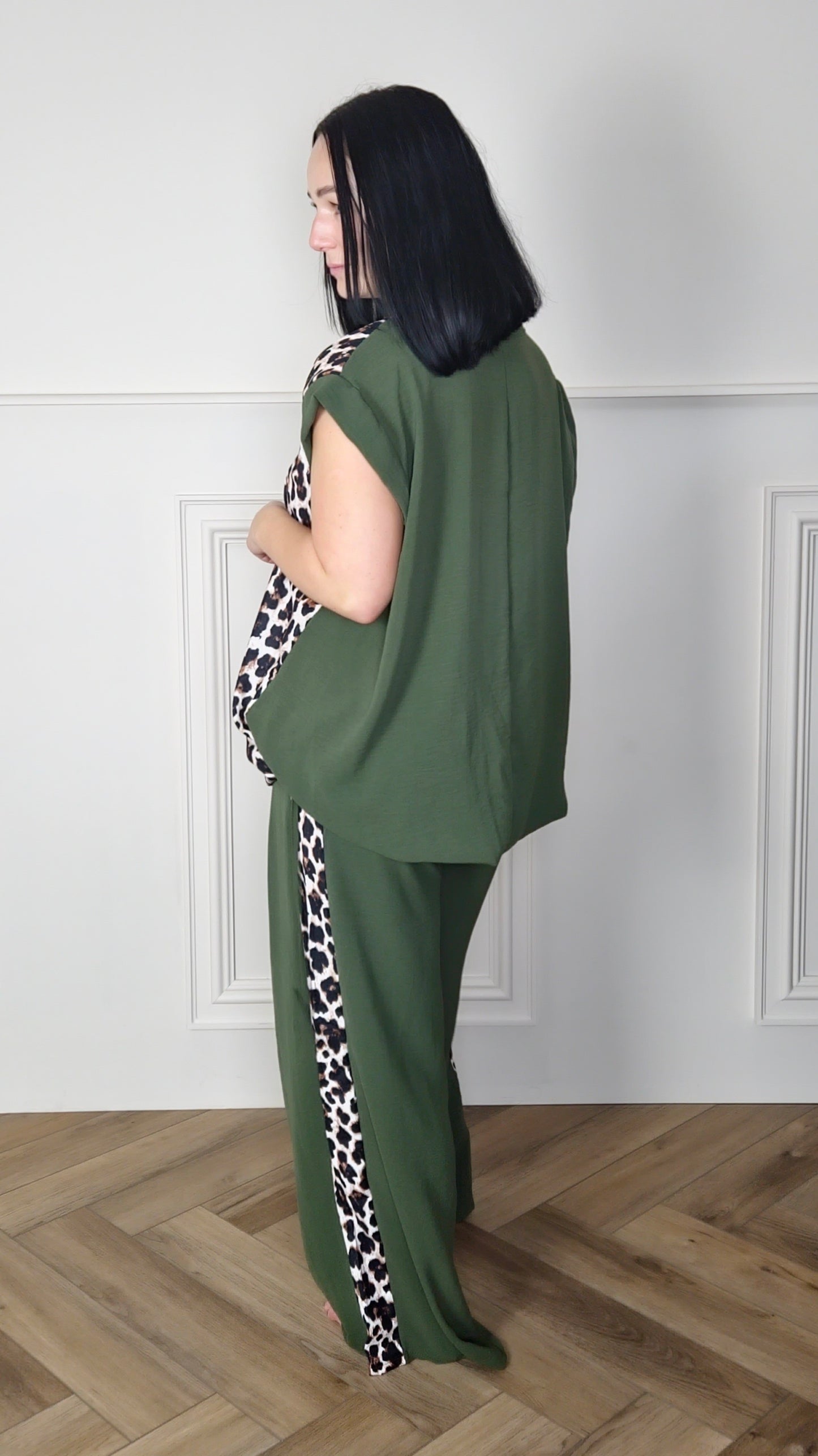 RIVERA - Italian Leopard Print Top & Trouser Set (Curve)