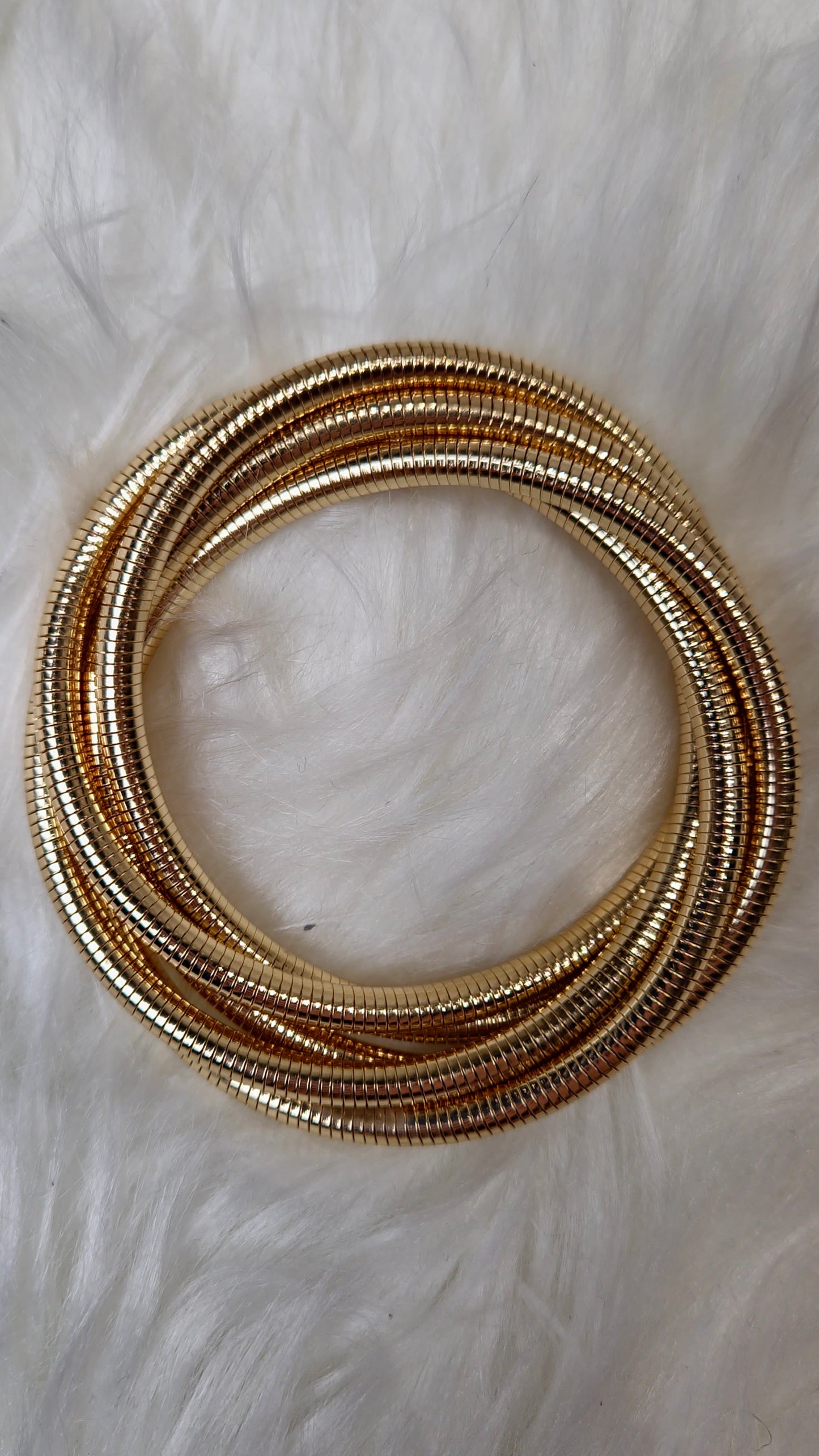 PRIYA - Twisted Layered Bracelet Gold