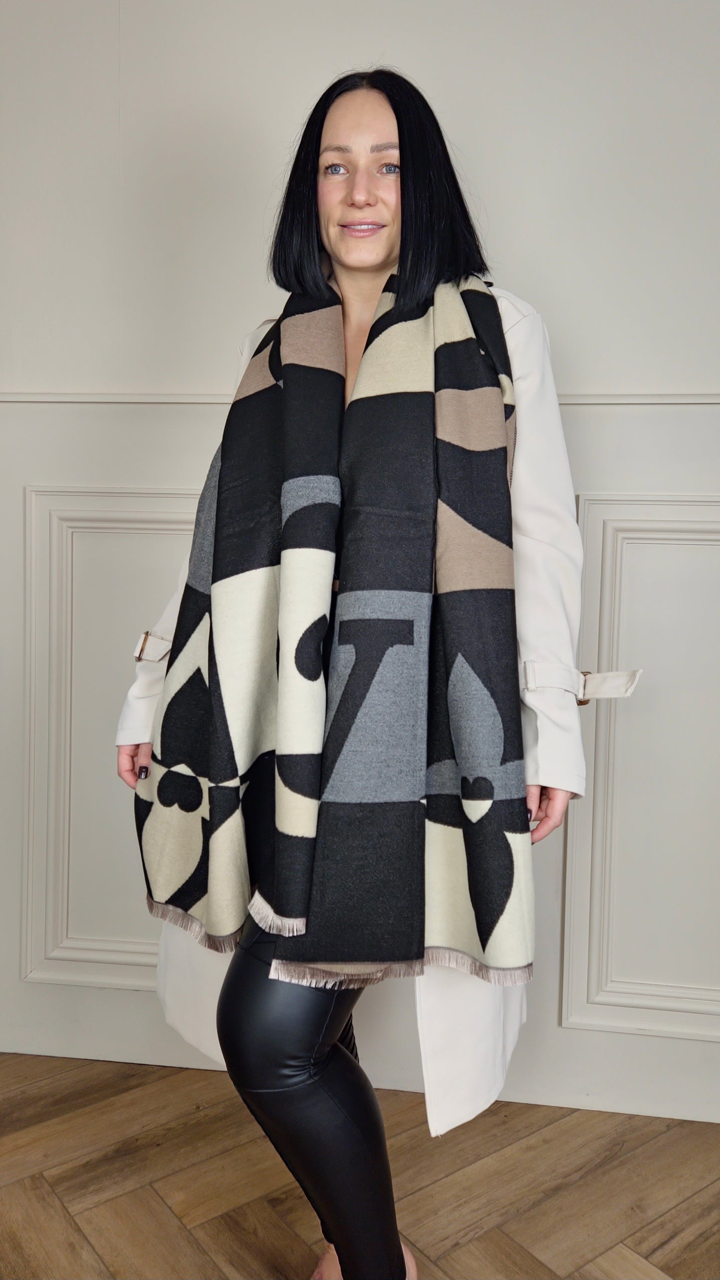 VALERIE - Motif Wool Blend Scarf Nude