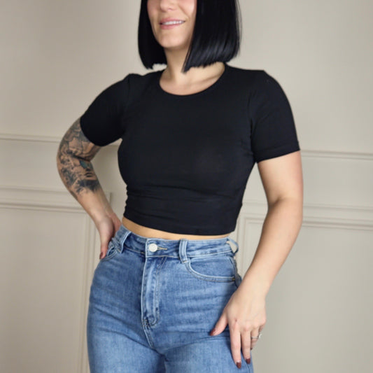 KADIE - Basic Round Neck Short Sleeve Cottom Crop T-Shirt Black