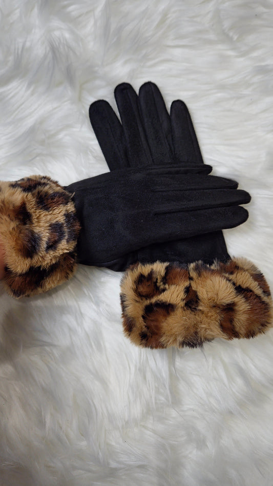 MACEY - Suedette Faux Fur Gloves Leopard